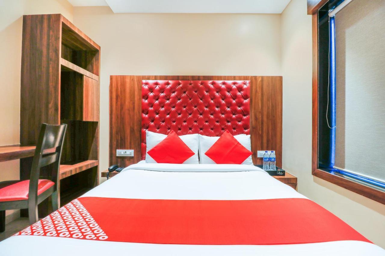 Oyo 70475 Hotel Sea Breeze Mumbai Exterior photo